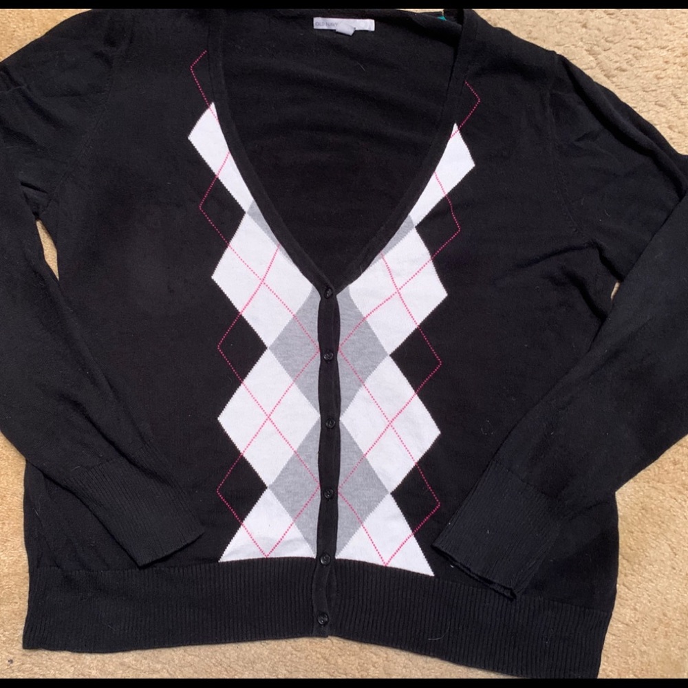 Women’s Old Navy black argyle v-neck cardigan